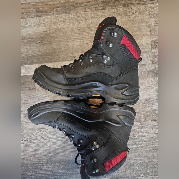 🩷🩵Lowa "Renegade GTX Mid" Hiking Boots  Size 7💛💚 - Picture 9 of 10